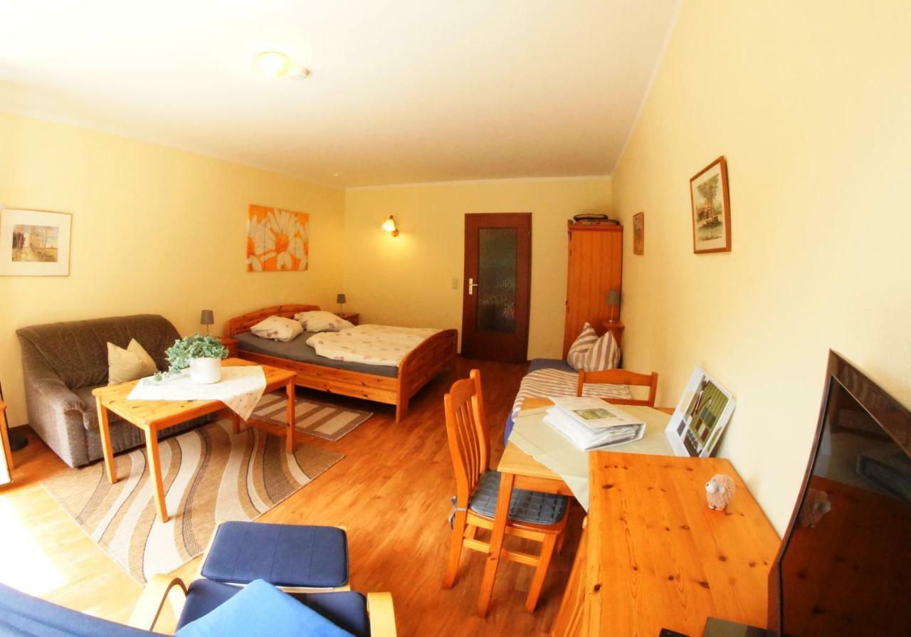 Ferienpension Lindenhof - Ferienwohnungen In Der Lueneburger Heide Marxen am Berge エクステリア 写真